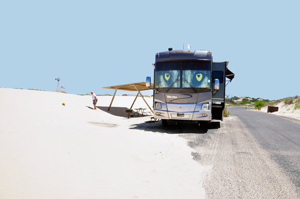 The RV of the two RV Gypsies and Lee